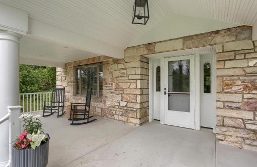Orrtanna Casa | Spruce Valley Retreat