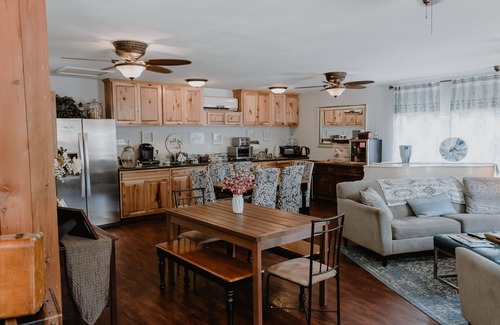 Wimberley Cama Y Desayuno | Square Inn