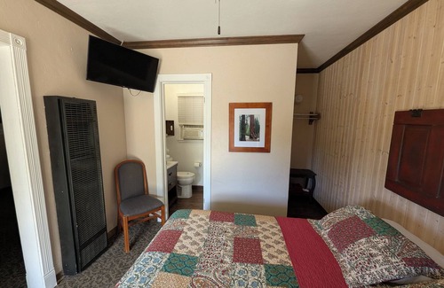 Squaw Valley Cabina | Squaw Valley Motel Room #1