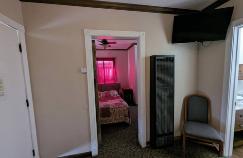 Squaw Valley Cabina | Squaw Valley Motel Room #1