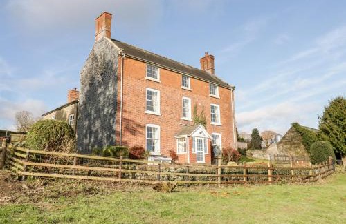 Welshpool Casa | Squires Rest