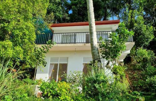 Anniwatta Hotel | Squirrel's Nest