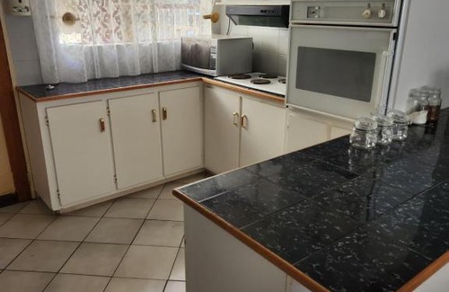 Zeerust Casa | Squirrels Den