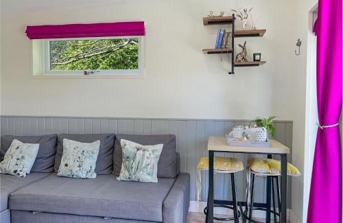 South Molton Cabina | Squirrels Lodge