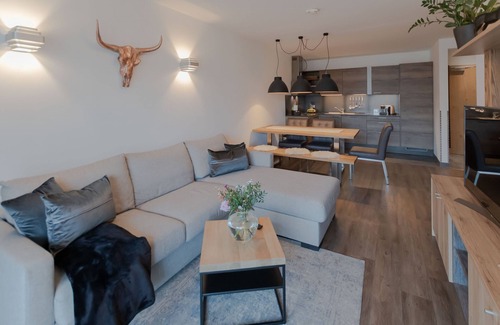 Schuttdorf Apartamento | SR, Top 6 - Ap. 67m² mit 2 SZ, Terrasse 29 m²
