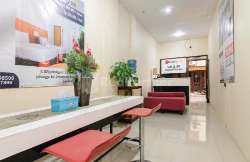 Bekasi Hotel | SRB near Mall Ciputra CIbubur Mitra RedDoorz