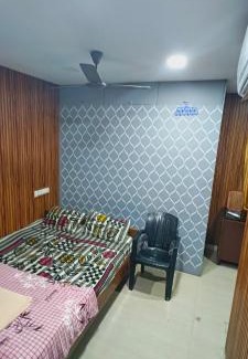North Nada Hotel | Sree guruvayoorappan inn