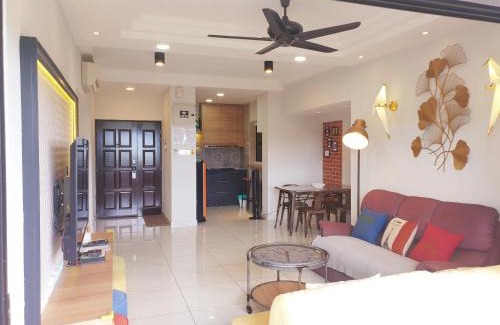 Batu Ferringhi Apartamento | Sri Sayang by Coral Holiday Resort