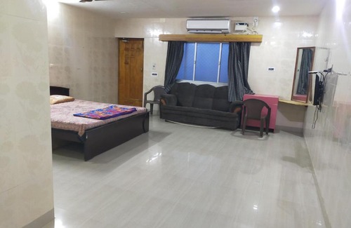 Mahabalipuram Beach Casa | sridhar guest house 7010696049 mahabalipuram