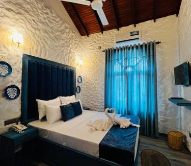 Ettukala Hotel | Srinill Beach Resort