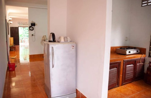 Sangkat Sla Kram Cama Y Desayuno | SRL Villa