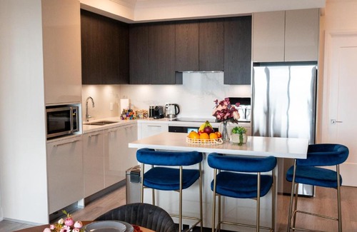 Markham Apartamento | § markham downtown New Deluxe 3BR 2.5 Bathroom Apartment, 2free parking