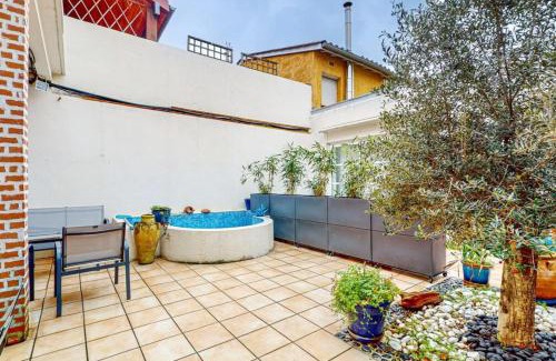 Saint - Agne Casa | St Agne 3 min du métrobus - Patio - bassin