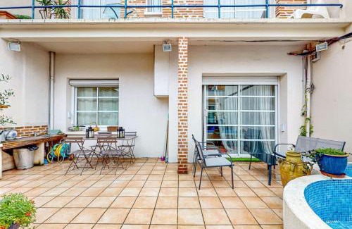 Saint - Agne Casa | St Agne 3 min du métrobus - Patio - bassin