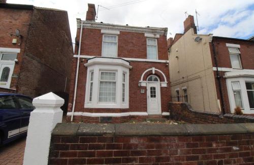 Rotherham Casa | St Ann's House Rotherham by Smart Corporate Stays