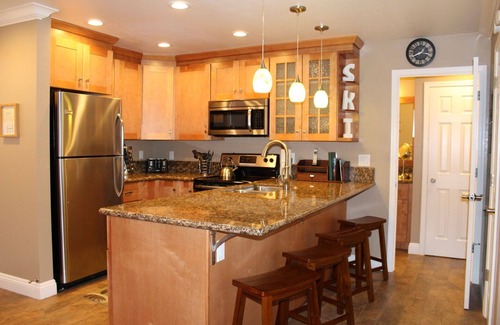 Mammoth Lakes Condominio | St. Anton Courtyard View 1-bedroom Condos w/ Dry Sauna