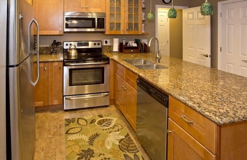 Mammoth Lakes Condominio | St. Anton Courtyard View 1-bedroom Condos w/ Dry Sauna