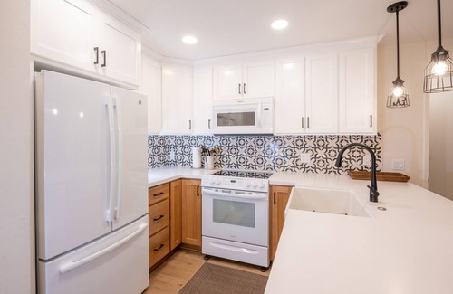 Mammoth Lakes Condominio | St. Anton Courtyard View Ski-in/out 1-bedroom Condo
