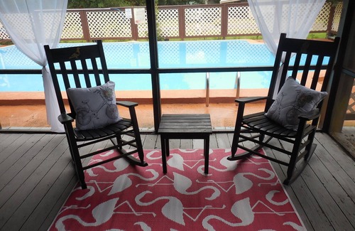 Elkton Casa | S t. Agustín 4 dormitorios / 2 baños para 8 personas, piscina. Ideal para familias y amantes de la naturaleza.
