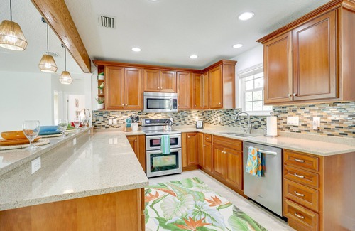 Vilano Beach Cabaña | St Augustine Home Near Vilano Beach: Pets Welcome!