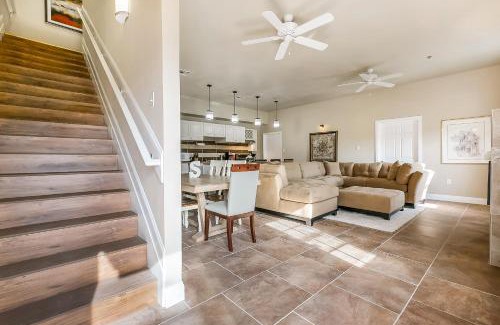 Faubourg Lafayette Apartamento | St Charles Ave Urban Retreat with Luxury Amenities