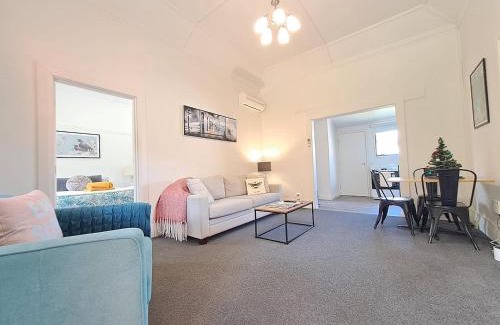St. Clair Casa | St Clair Stay Walk To The Surf - 2 Bedrooms