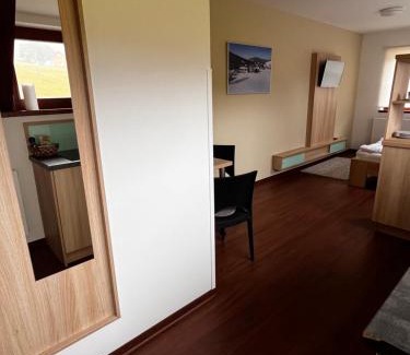 Albrechtice v Jizerskych horach Apartamento | Stodola