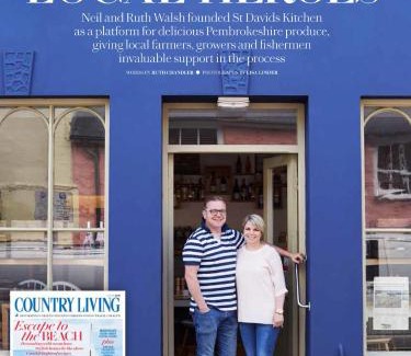 St Davids Cama Y Desayuno | St Davids Gin & Kitchen - The Cathedral Villas