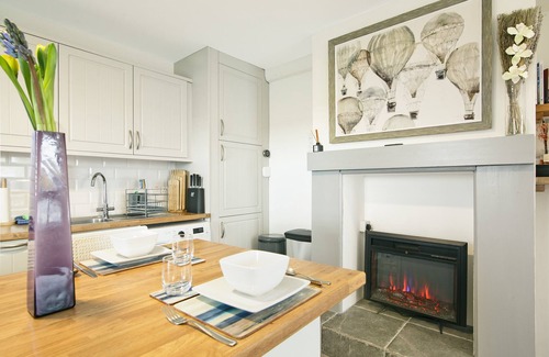 Sligo Chalet De Esquí | St. Edwards Hill-Downtown Style + Classic Elegance