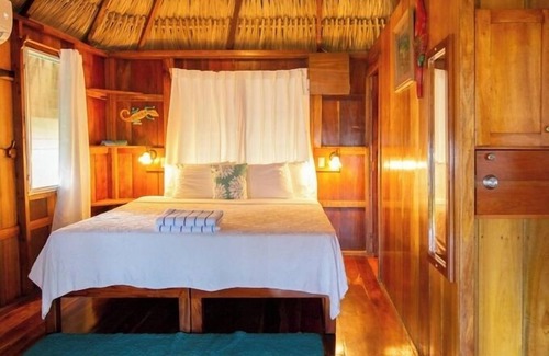 Cayo St. George Hotel | St. George's Caye Resort
