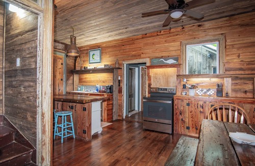 Georgetown Casa | St. Germaine Updated historical home located in Georgetown SC