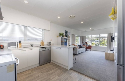 Glendowie Apartamento | St Heliers Gem: Beach and Scenic Routes Nearby