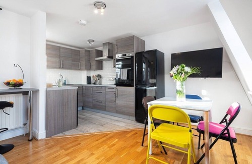 Vincent Square Condominio | St James's Nest. Cute 3BR 2Bth Steps to Big Ben!