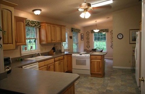 East Palatka Casa | St Johns River Front Home enorme terraza, Muelle y barco y Wifi