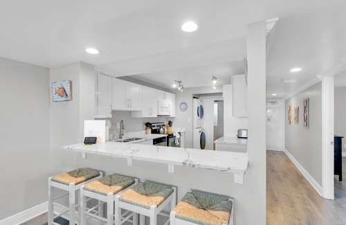 Meadows Condominio | St. Johns Waterfront 4BR Penthouse Pool Dock Park