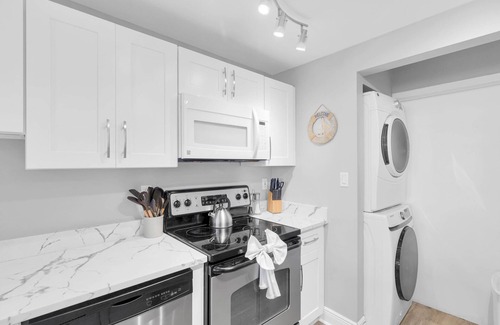 Meadows Condominio | St. Johns Waterfront 4BR Penthouse Pool Dock Park
