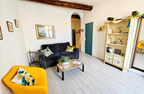 Old Town Apartamento | St Joseph · Great holiday flat - old town for 4