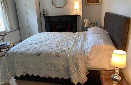 Dersingham Casa | St Jude's Bed & Breakfast