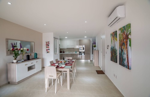 Ta' Giorni Apartamento | S t. Apartamento de lujo con vistas al valle de Julians