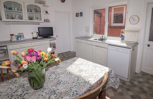 St Brides Casa | ST JUSTINIANS, pet friendly, character holiday cottage in St Davids