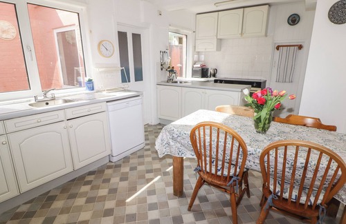 St Brides Casa | ST JUSTINIANS, pet friendly, character holiday cottage in St Davids
