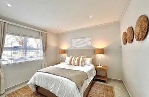 Marina Martinique Apartamento | St Kitts by Double Portion