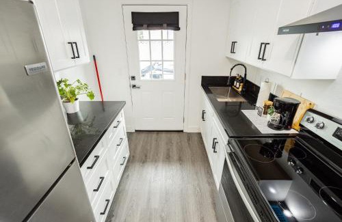 Beverly Green Apartamento | St Louis Hideaway Private Modern Comfort Near Strip