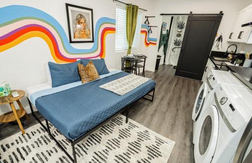 Beverly Green Casa | St Louis Private Vegas Oasis Prime Location, Patio & Games