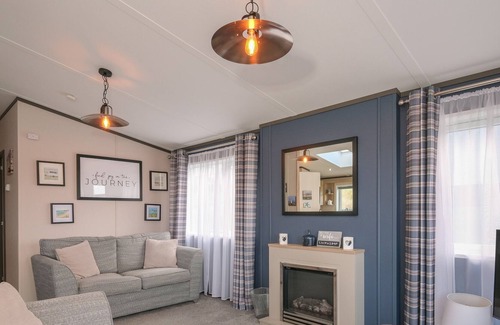 Saint Columb Major Cabina | ST MAWGAN'S COVE 14, family friendly, with a garden in Mawgan Porth