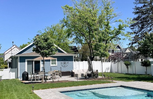 St. Michaels Cabaña | St. Michael's Premier In-Town Rental with heated pool.