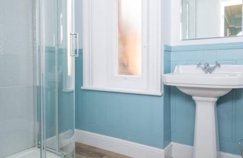 St Albans Hotel | King-Premium-Baño en la habitacion