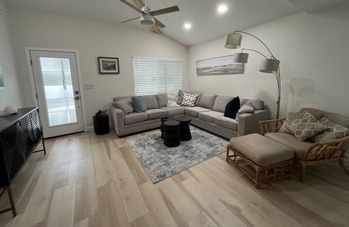 Don Cesar Cabaña | St Pete Beach House Rental - Castaway Casita