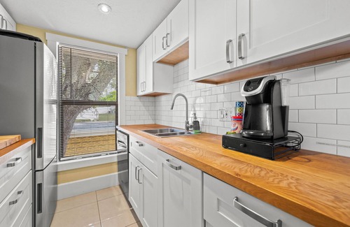 Crescent Lake Casa | St Pete Dtwn + 15 minutos a la playa + Alquiler grande y hermoso con 2 bicicletas para recorrer st pete!