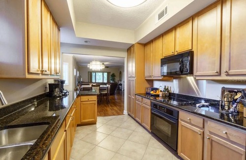 St. Petersburg - Clearwater Condominio | St. Pete - Grande Verandahs - 3 BR/2 Bath Condo (90 Day Minimum)